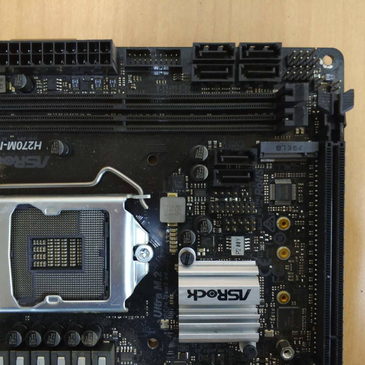 ASRockマザーボード H270M-ITX/ac mii-ITX カテゴリー 【公式通販】