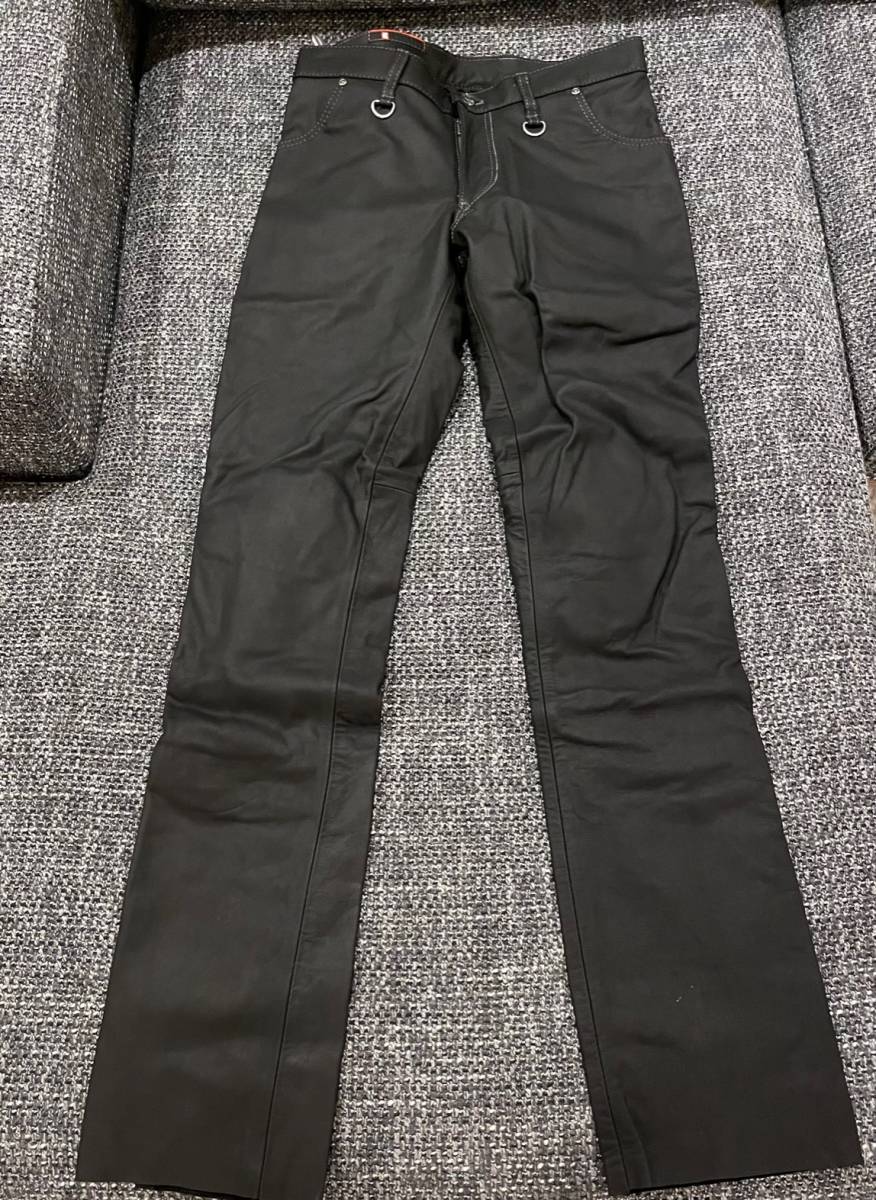 新品未使用 HYOD SMART LEATHER PANTS サイズ30 黒 寝つき