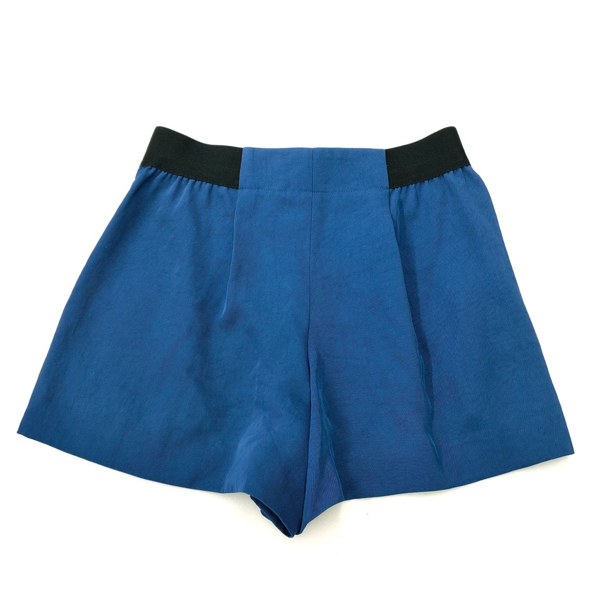 イッセイミヤケ ISSEY MIYAKE ◇◇PLEATS パンツ size2 ショートパンツ