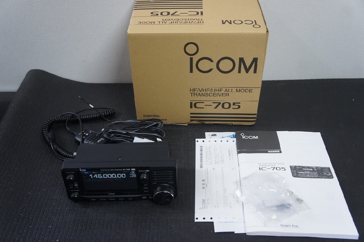 IC-705 ICOM | アイコム HF⁄50⁄144⁄430 MHz All Mode Portable