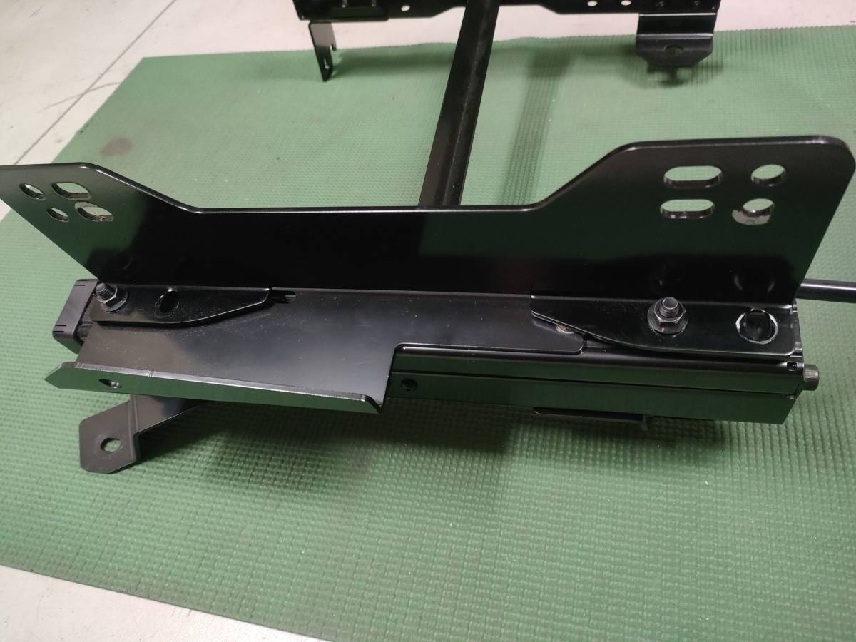 RECARO レカロ シートレール 左席用 2031.113.1 フィアット FIAT 