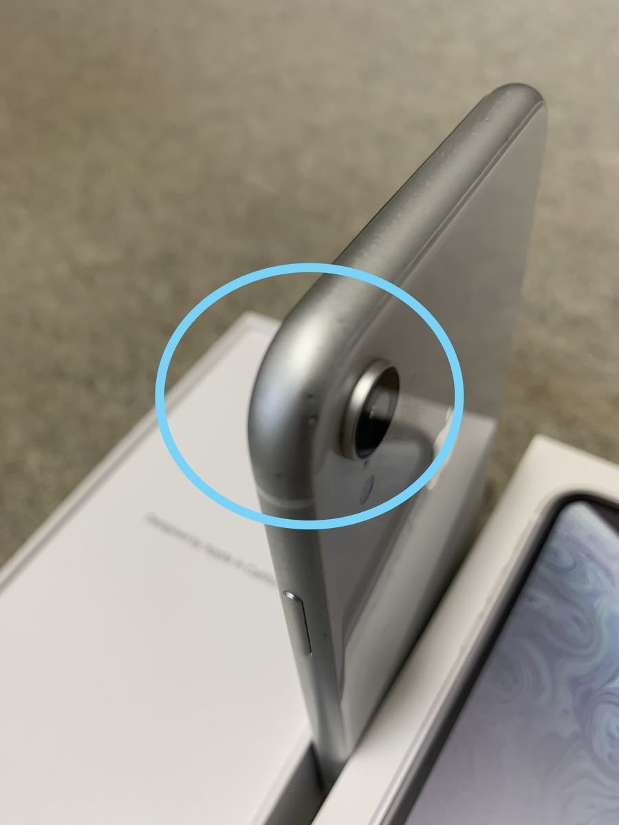 iPhone XR 128gb simフリー ホワイト ／Appleバッテリー交換品 新品