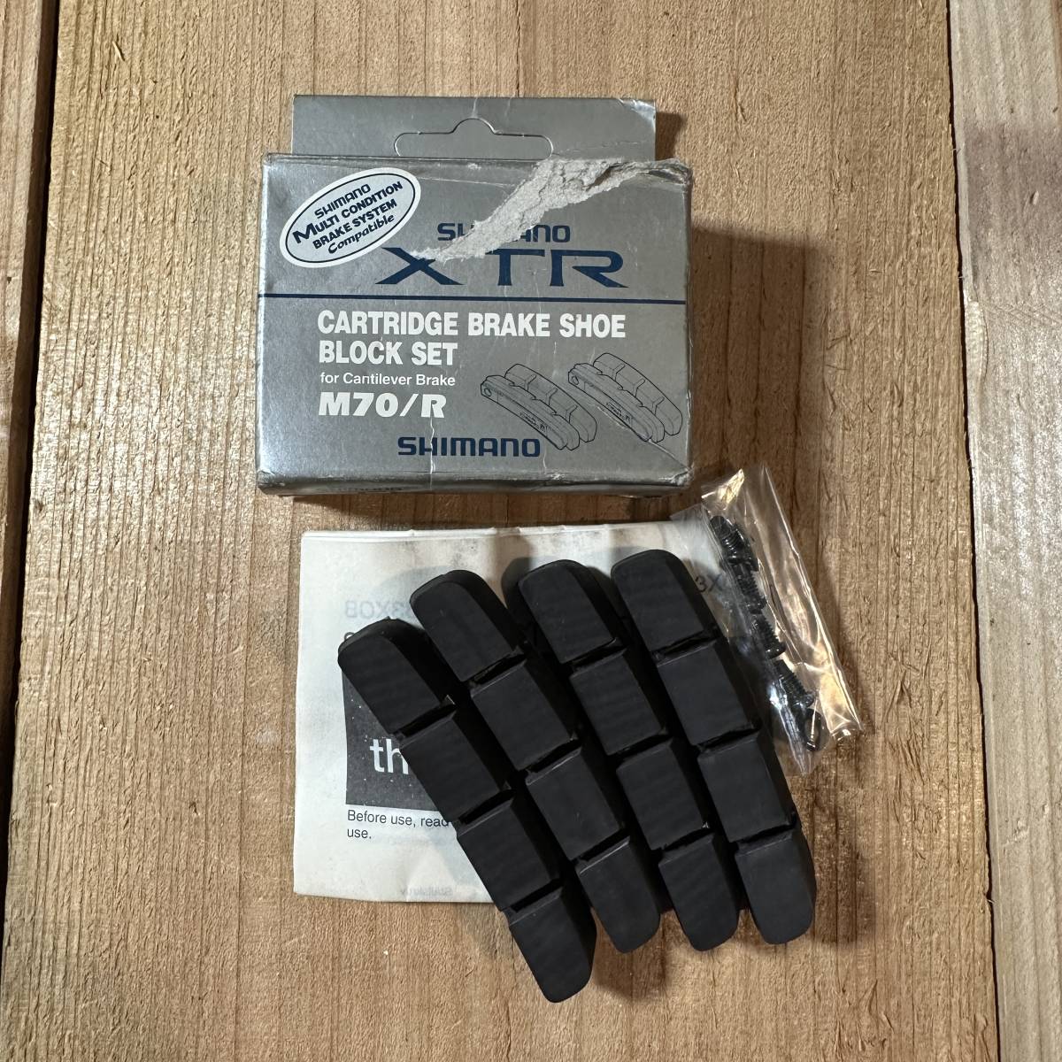 SHIMANO / XTR M70/R BRAKE SHOE BLOCK SET NEW OLD STOCK