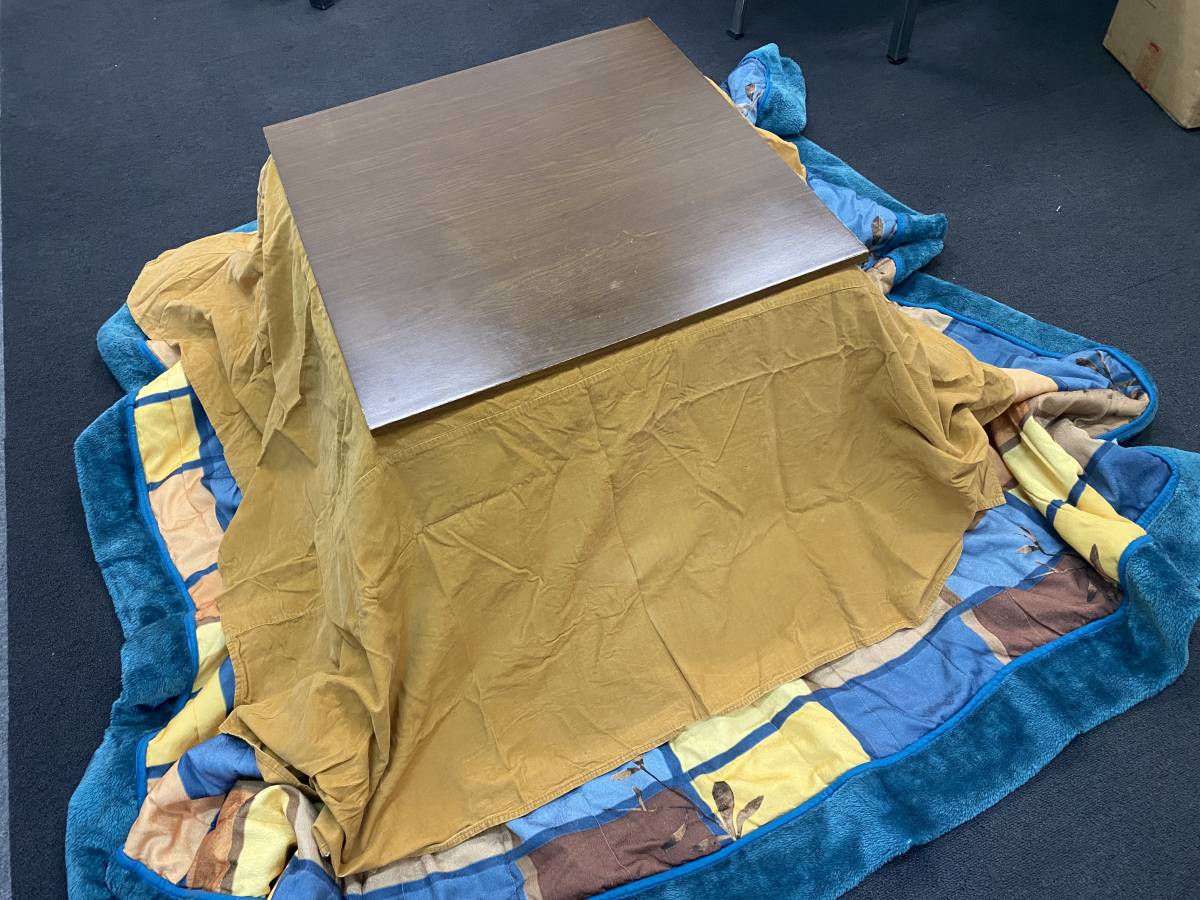送料無料　正方形　こたつ　コタツ　家具調こたつ　60cmｘ60cm