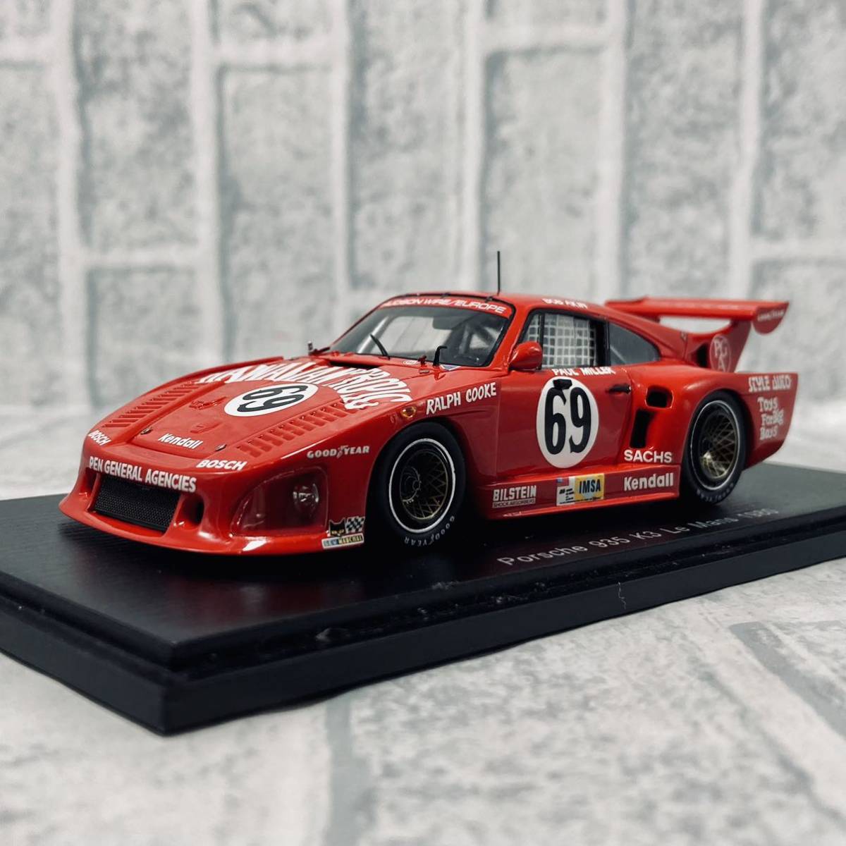 絶版品 Spark スパーク 1/43 1980年型 ポルシェ 935ターボ K3 フランツ・ブラム・レーシング #69 ル・マン
