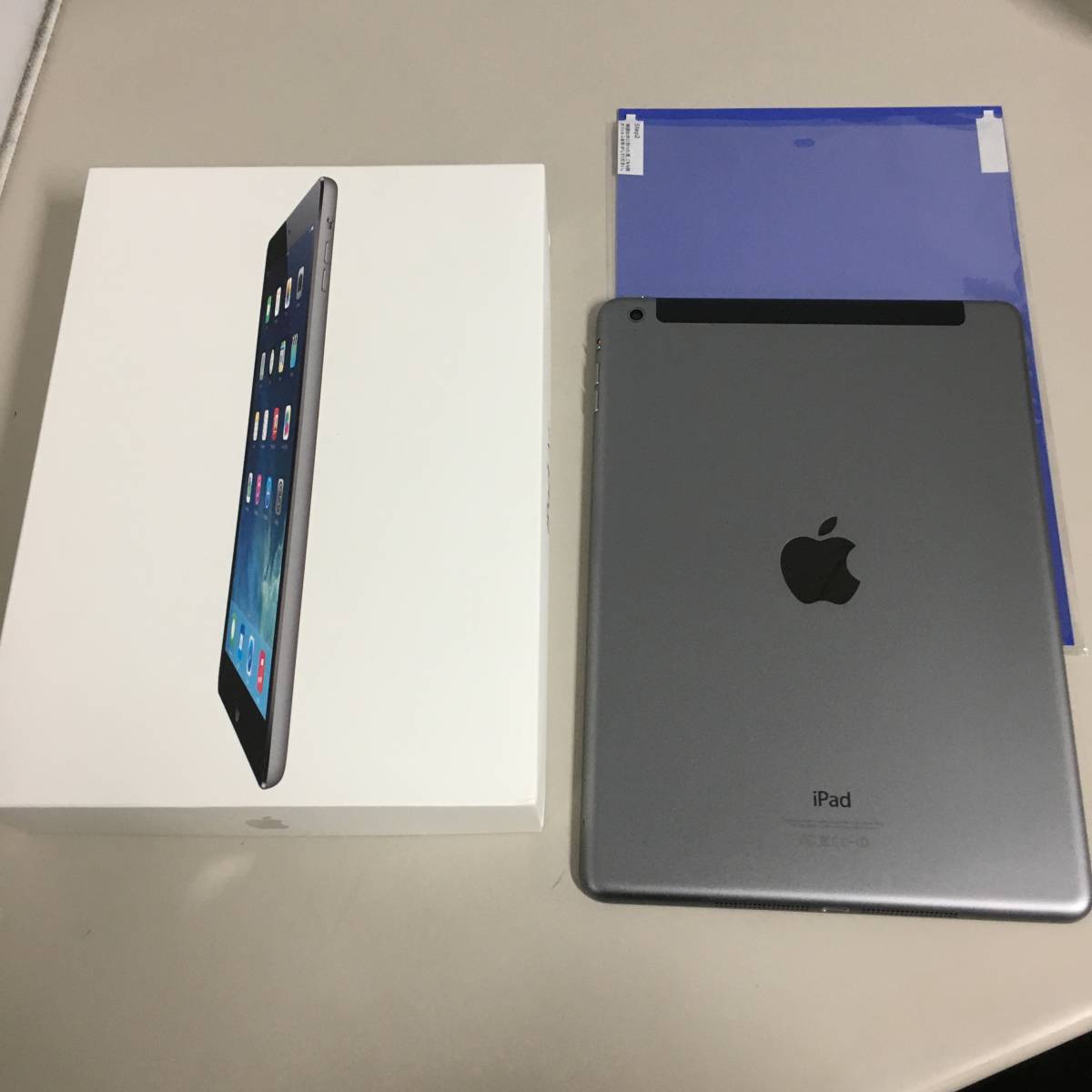 iPad Air Apple - 0 13-inch (1st (CA) GB 1st Specs 1 Gen) 2 Display 