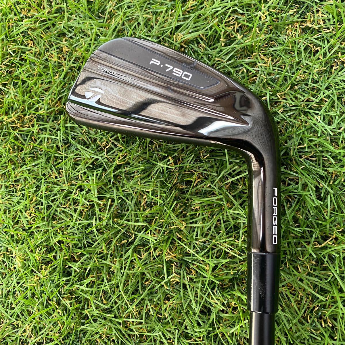 美品 テーラーメイド P790 ブラック 7番アイアン DG 105 S200 VSS オニキスブラック 限定 単品アイアン