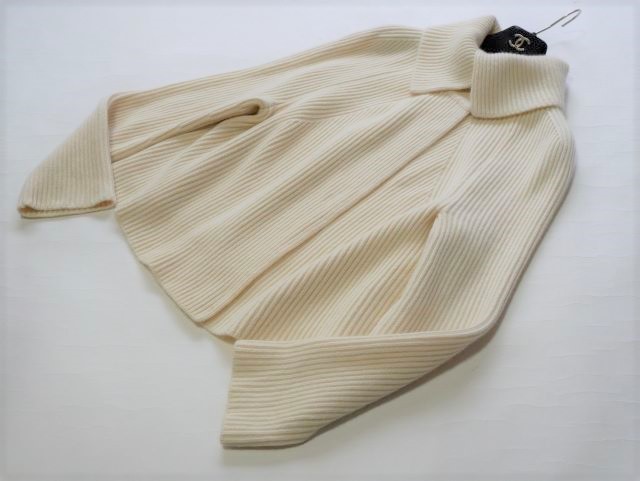 フォクシー カシミヤ100% カーディガン FOXEY 0 BOUTIQUE - メルカリ 1