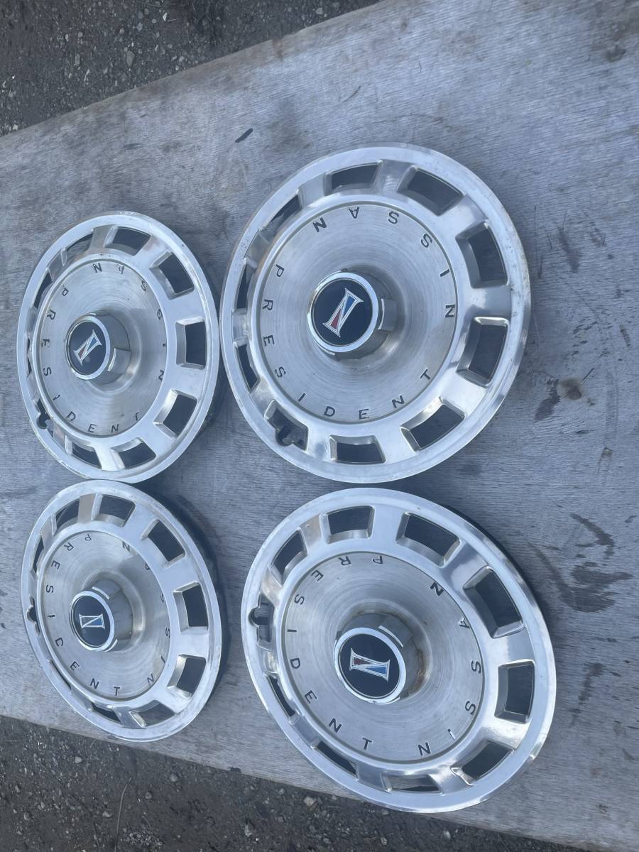 日産プレジデント　H252 純正ホイールキャップ　４枚セット