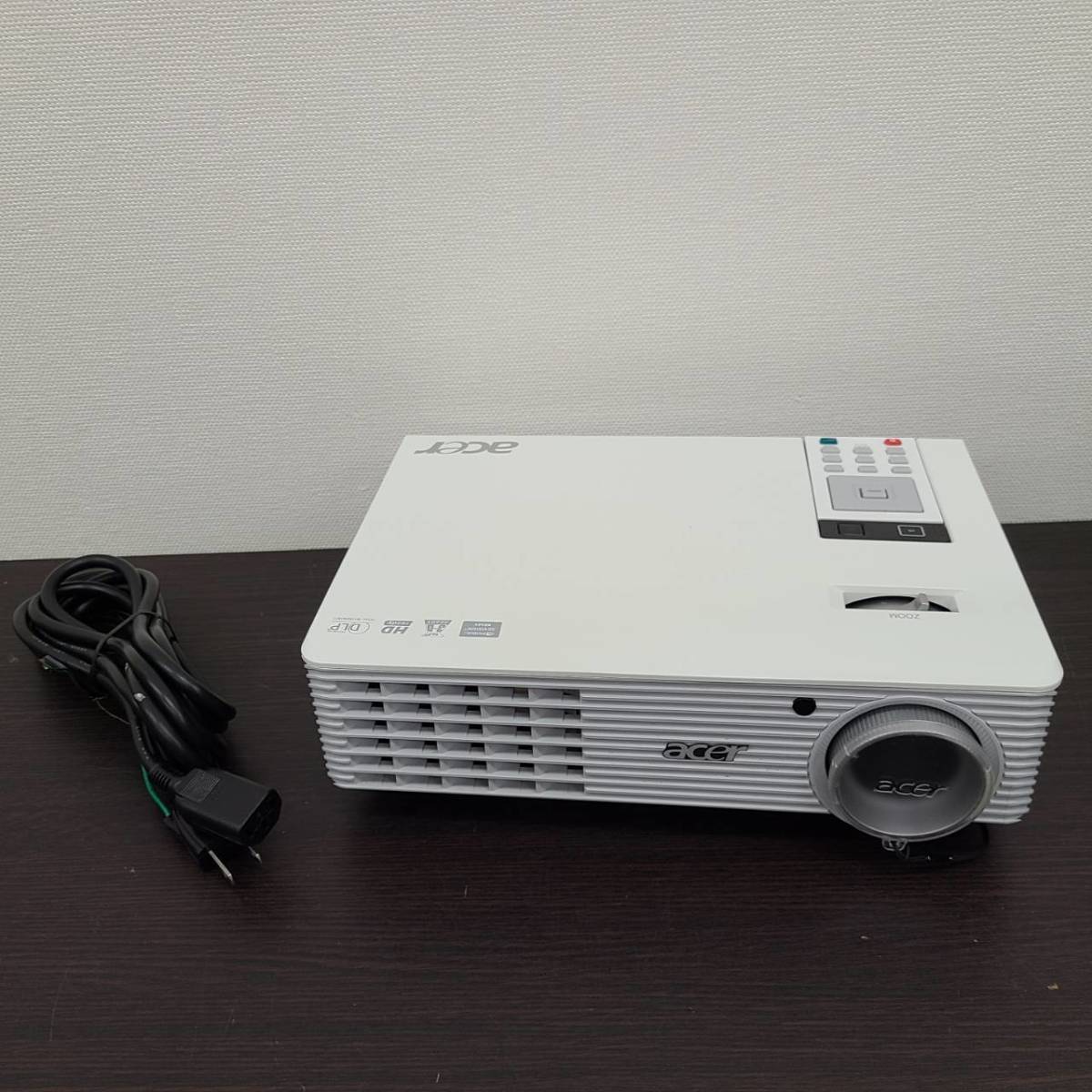 送料840円～ ジャンク 通電のみ確認済み acer H5360 DLP プロジェクター H7P0901 製造番号EYK0701023021025D55903