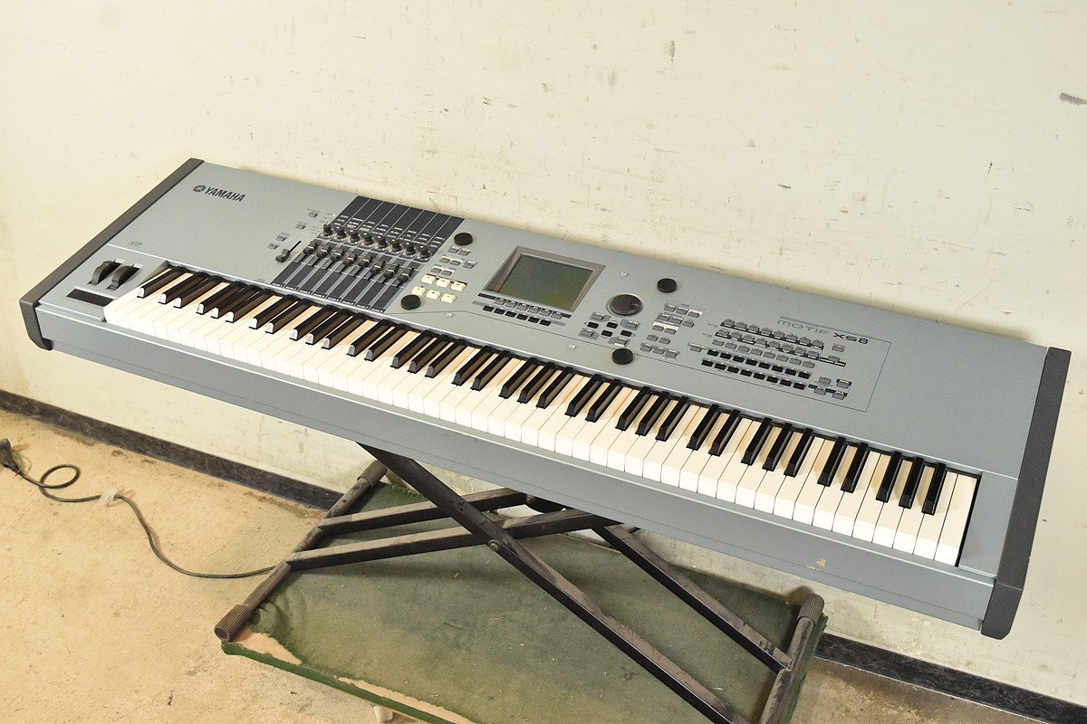 YAMAHA/ヤマハ キーボード シンセサイザー MOTIF XS8
