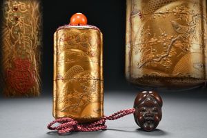 古美術 細密彫刻 緒締 純金 際立っ
