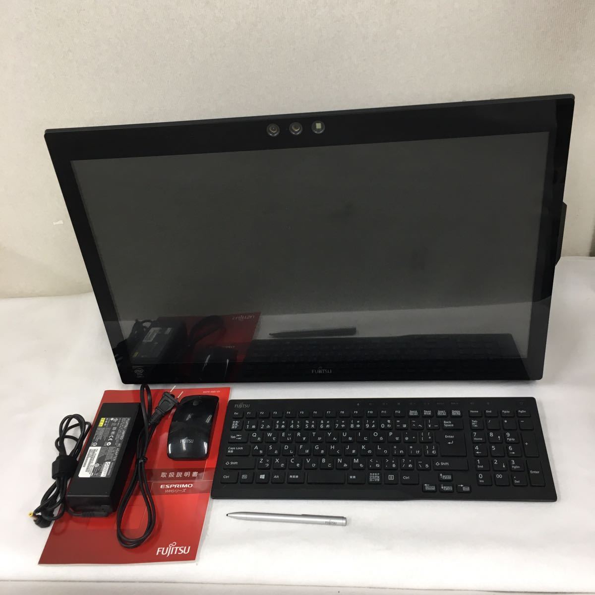 20230106YA0001 FUJITSU ESPRIMO WH77/S FMVW77SBG Windows10 Home