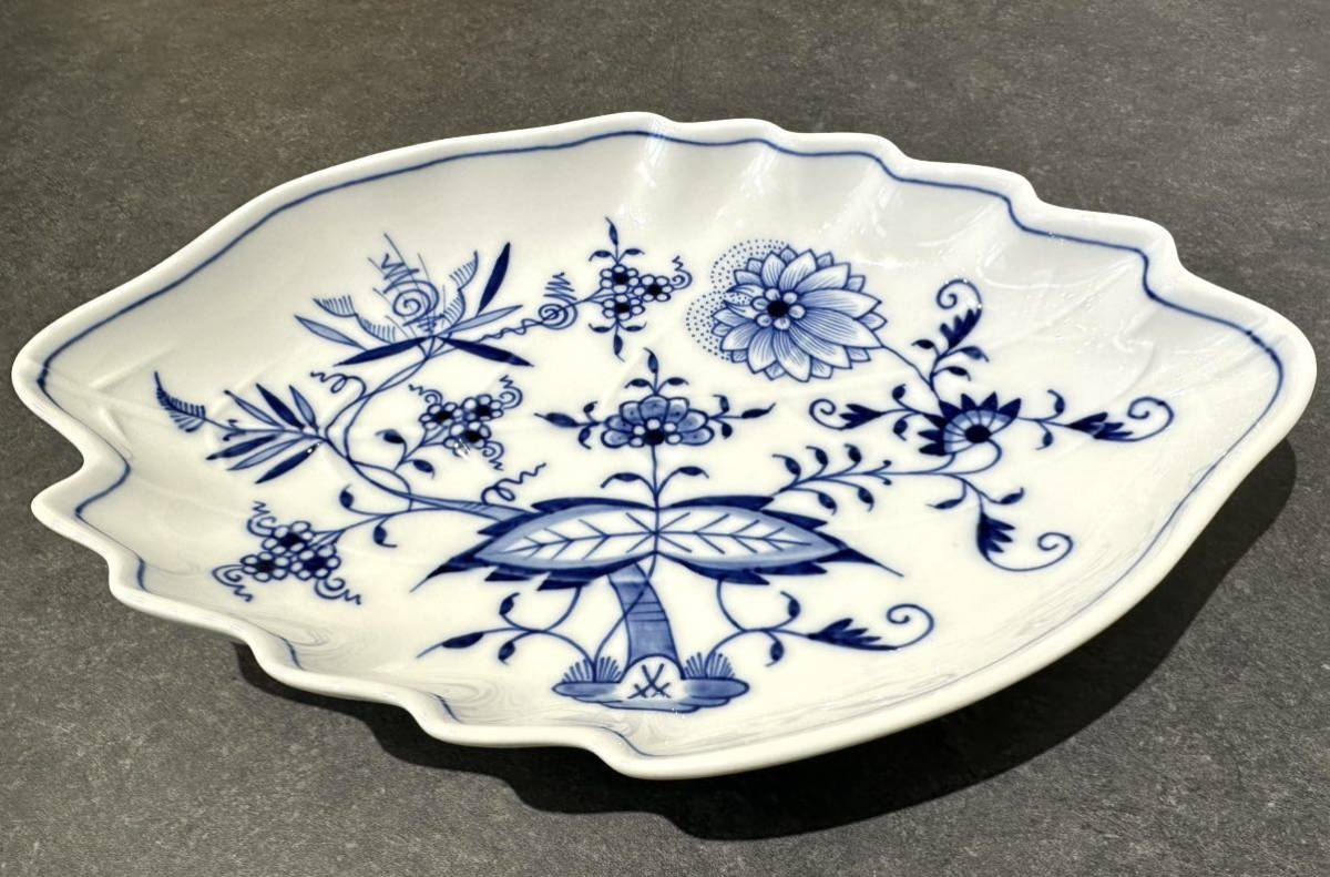 【限定SALE，人気SALE】 美品マイセン Meissen 24.5cmｘ16.7cm ブルーオニオン プレート 皿 器 検)ロイヤルコペンハーゲン　ヘレンド
