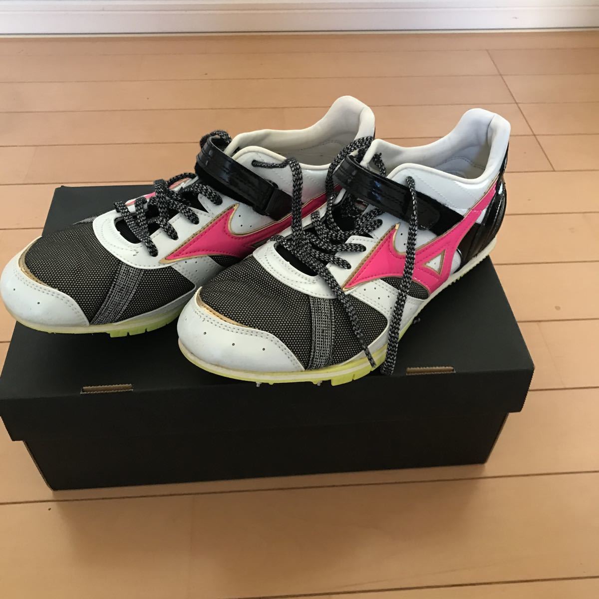 MIZUNO 幅跳び用スパイク　26.5cm　限定色