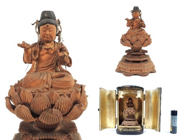 仏教美術/木造観音菩薩像/仏高:6cm/黒漆内金箔小厨子入/念持仏/懐中仏