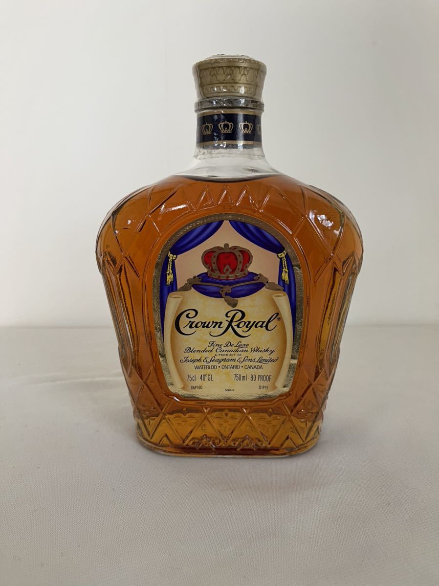 クラウンロイヤル ウイスキーの値段と価格推移は？｜77件の売買情報を ...