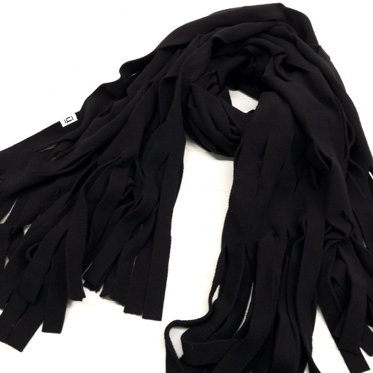 ◇美品 NUNUFORME ヌヌフォルム 定番人気 切り込み カットストール 黒  