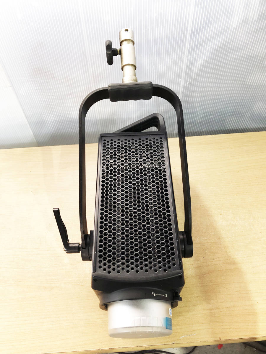 中古☆NANLITE Forza 720B ナンライト バイカラー LEDスポットライト