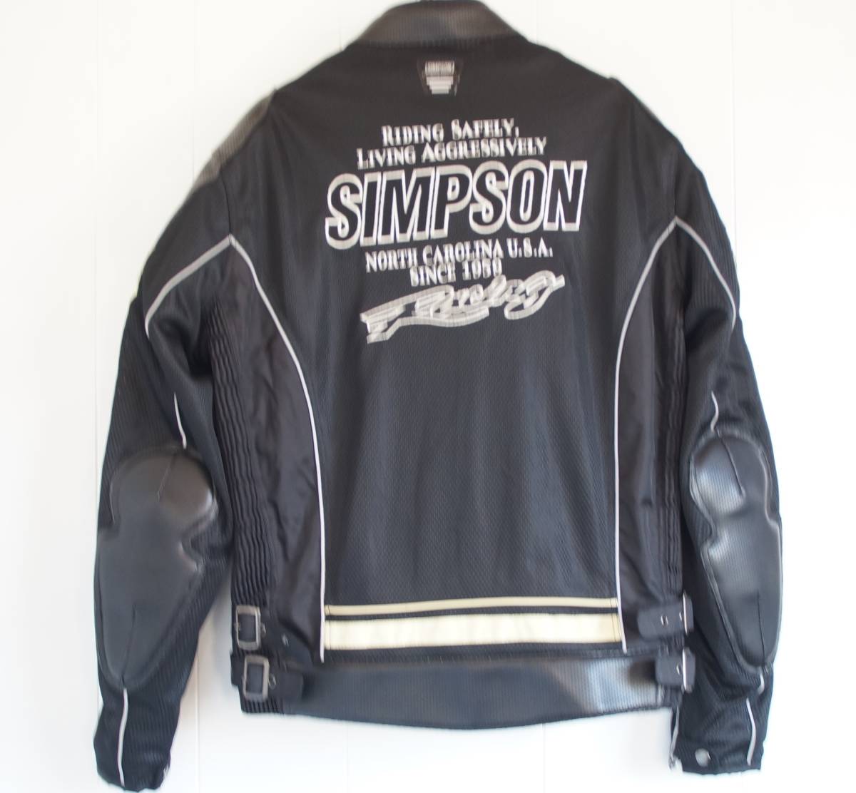 買取 価格店舗 SIMPSON シンプソン ライダースジャケット バイクウェア 買取 価格店舗 SIMPSON シンプソン ライダースジャケット バイクウェア