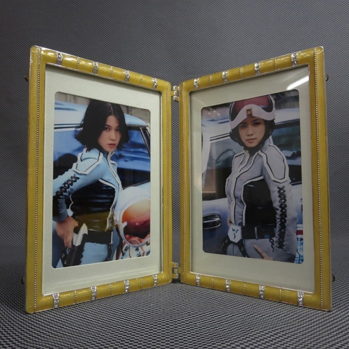☆　ひし美ゆり子　ウルトラセブン アンヌ隊員　フォトフレーム　写真立て　友里アンヌ隊員　☆美品☆