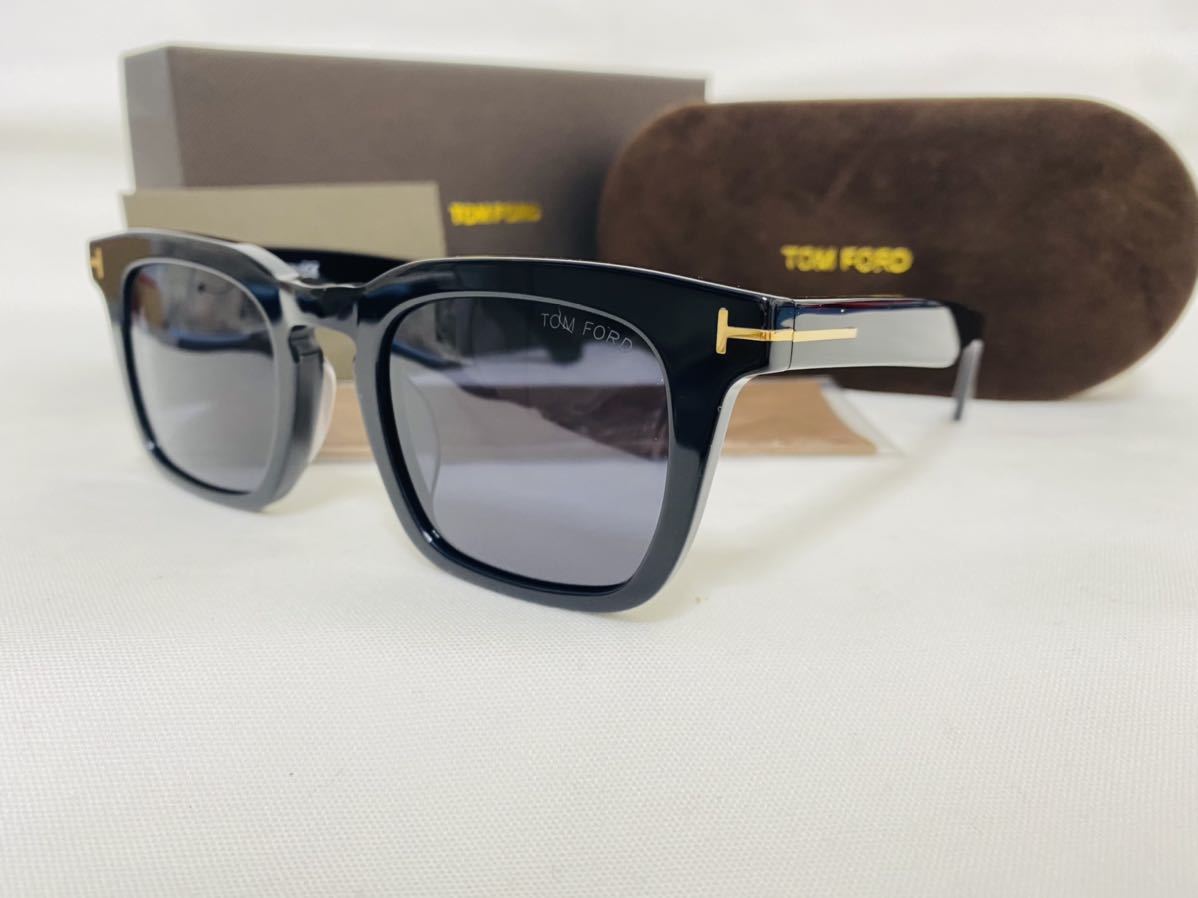 ★トムフォード★サングラス★TOM FORD★黒縁　ウェリントン　人気　TF オシャレ　伊達眼鏡　フレーム　鼈甲柄