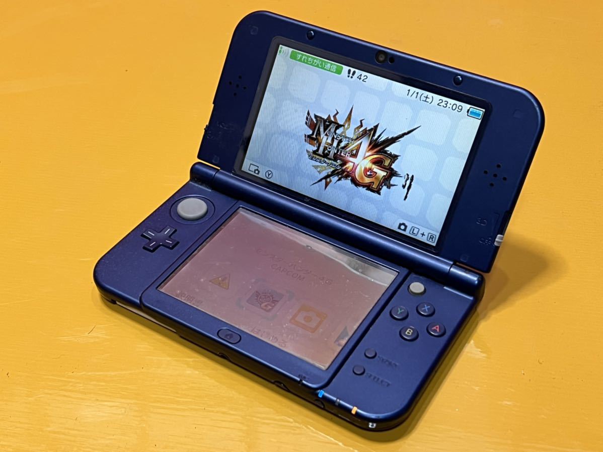 任天堂 new 3DS LL メタリック ブルー モンハン 中古