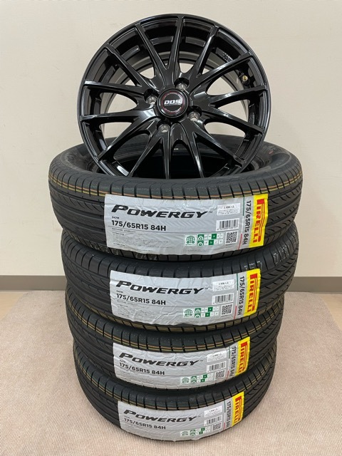 夏タイヤ+ホイールセット 175/65R15 15×5.5J ET43 100 4H PIERLLI  