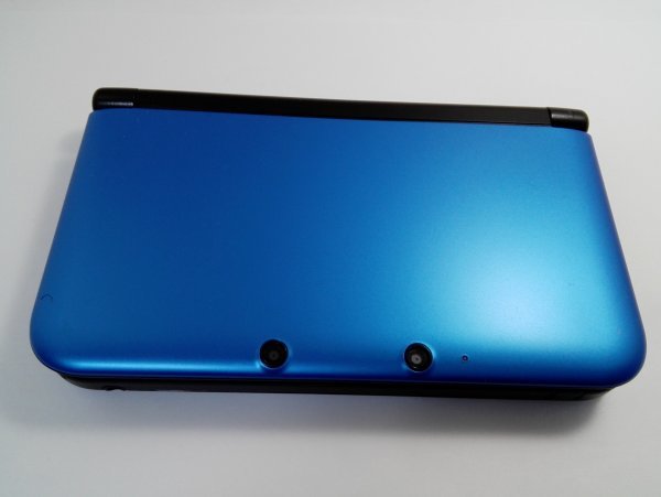 【美品】ニンテンドー 3DS LL ブルー 本体
