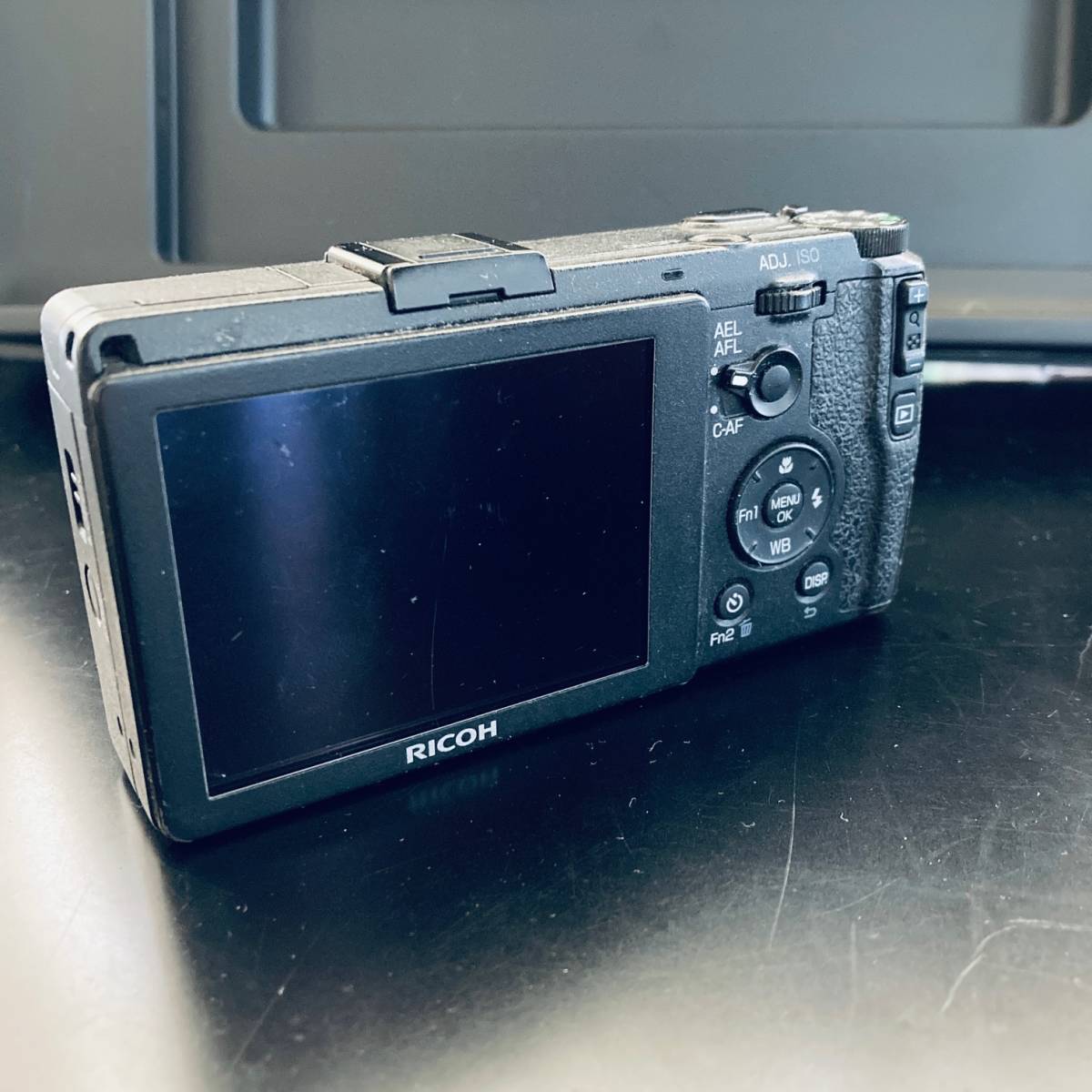 RICOH リコー デジタルカメラ GR APS-CサイズCMOSセンサー搭載 不動 