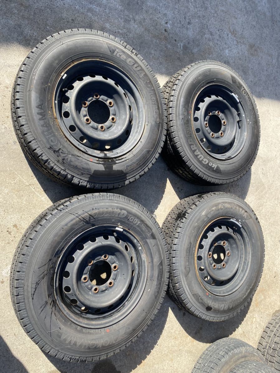ヨコハマ　195/80R15 107/105L LTスタッドレス 2020年　タイヤトヨタ 200系ハイエース 純正ホイール 15インチ 6J6HPCD139.7+35