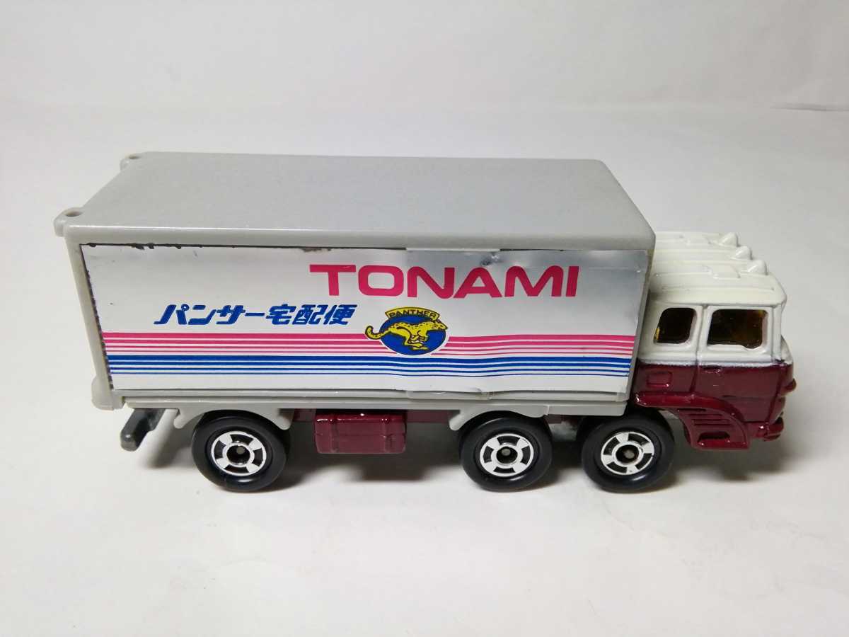 トミカ】 ふそう パネルバン トナミ運輸 全国運送トラックフェア 黒箱