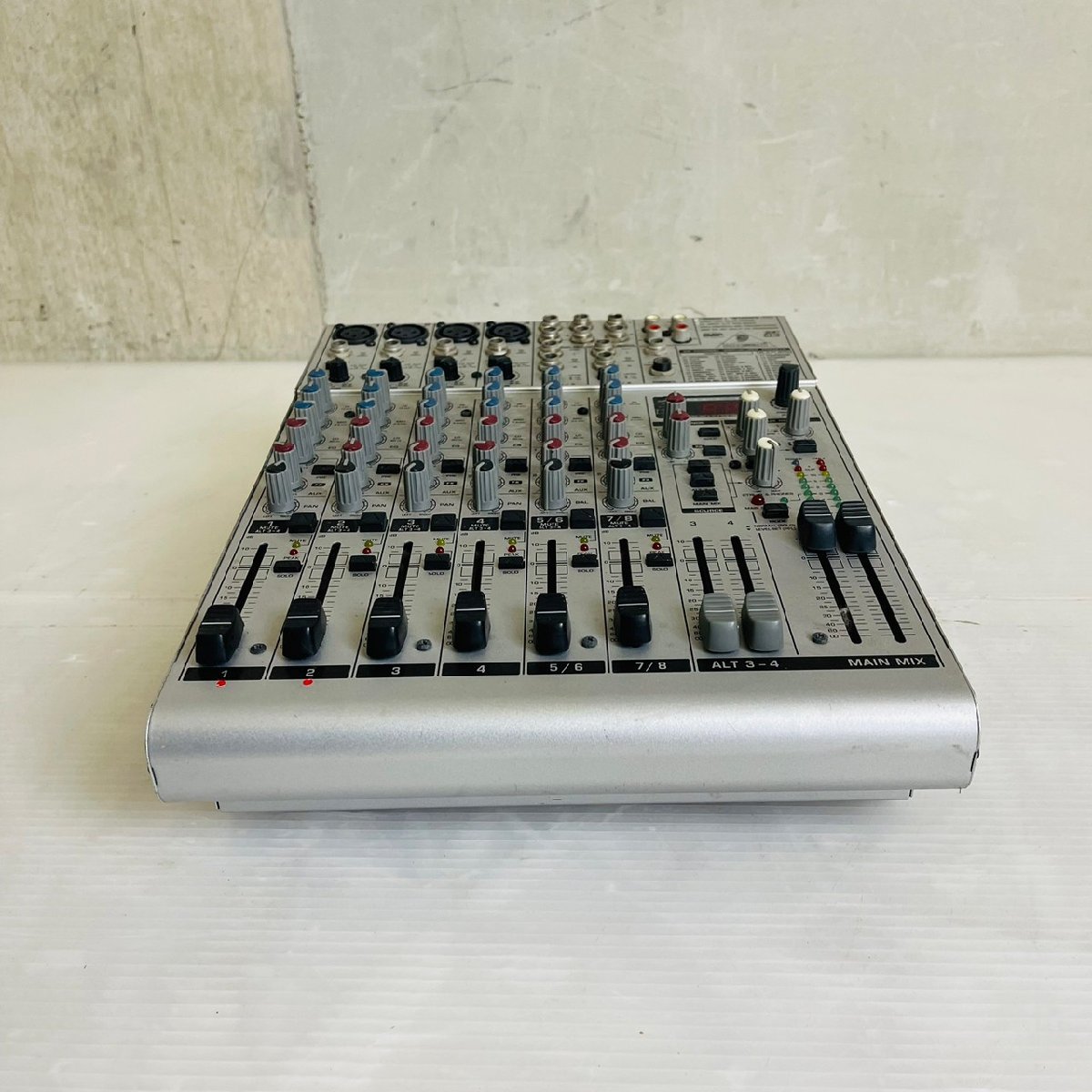 BEHRINGER UB1204-FX-PRO【通電確認のみ・ジャンク】