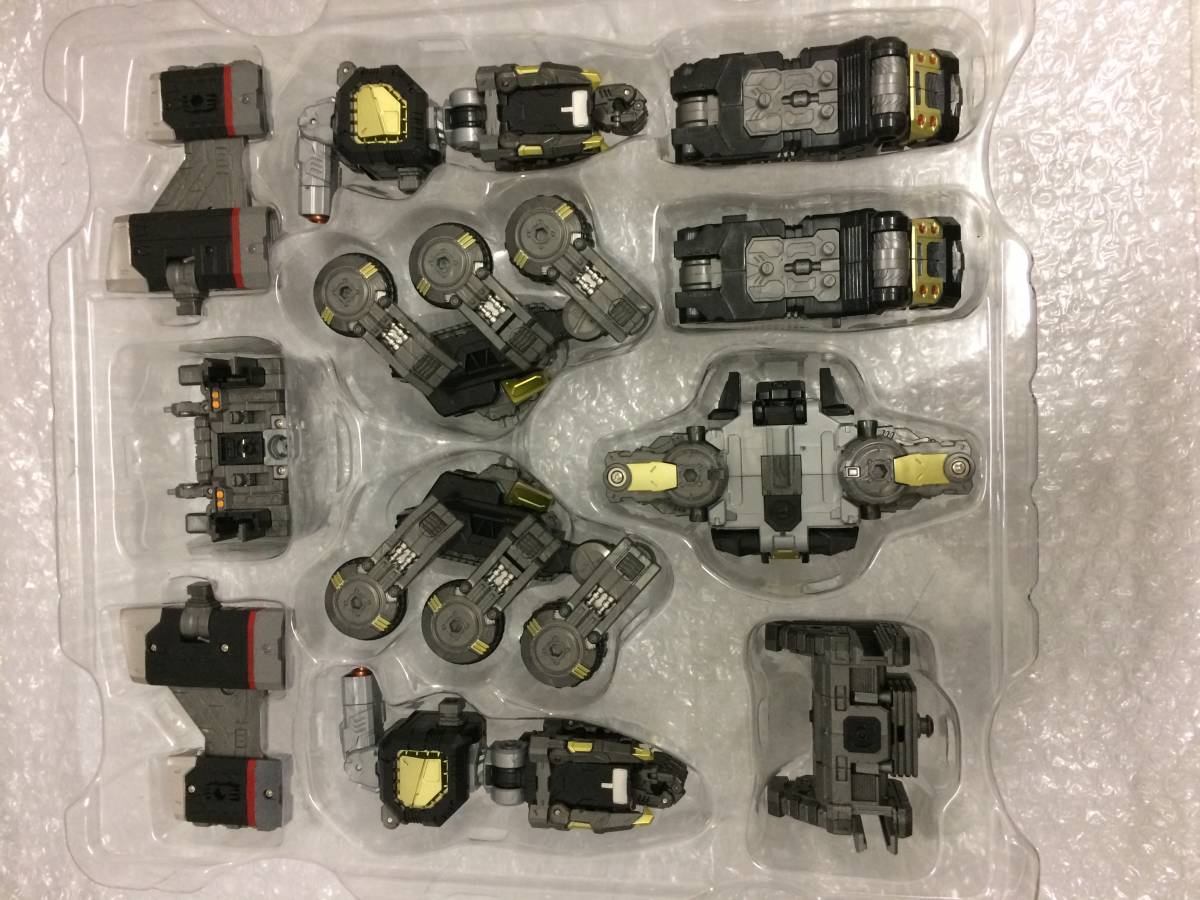 箱ダメージ有り・開封品フィギュア】 DA-92 鎧装合体 パワードコンボイ