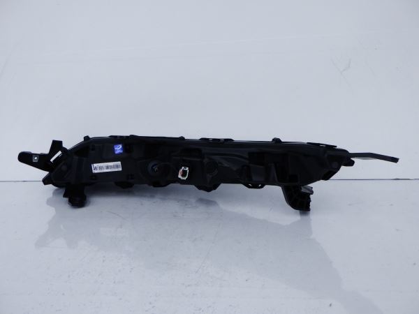 4075355 エクリプスクロス/エクリプスクロスPHEV GK1W/GL3W 後期 右フロントターンシグナルランプ EDM 922-06010 エクリプス 三菱 クロス 三菱『エクリプス PHEVの価格・新型情報・グレード諸元 クロス」、モータースポーツイベントで初披露