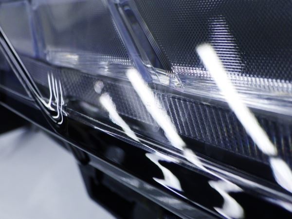 4075355 エクリプスクロス/エクリプスクロスPHEV GK1W/GL3W 後期 右フロントターンシグナルランプ EDM 922-06010 エクリプス 三菱 クロス 三菱『エクリプス PHEVの価格・新型情報・グレード諸元 クロス」、モータースポーツイベントで初披露