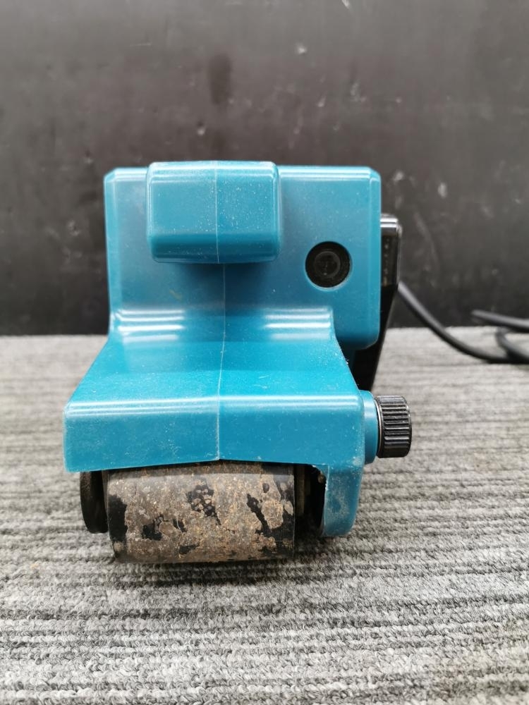 マキタ(Makita) 9903 76ミリ ベルトサンダ | エアベルトサンダー