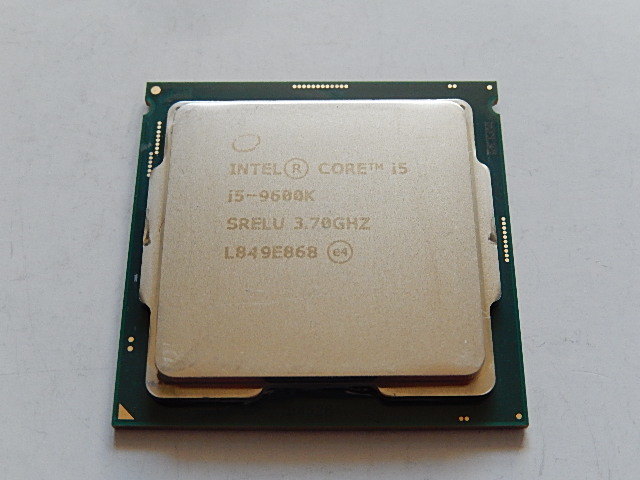 Core 9600K CPU Intel i5 6コア6スレッド | PCパーツ i5-9600K 