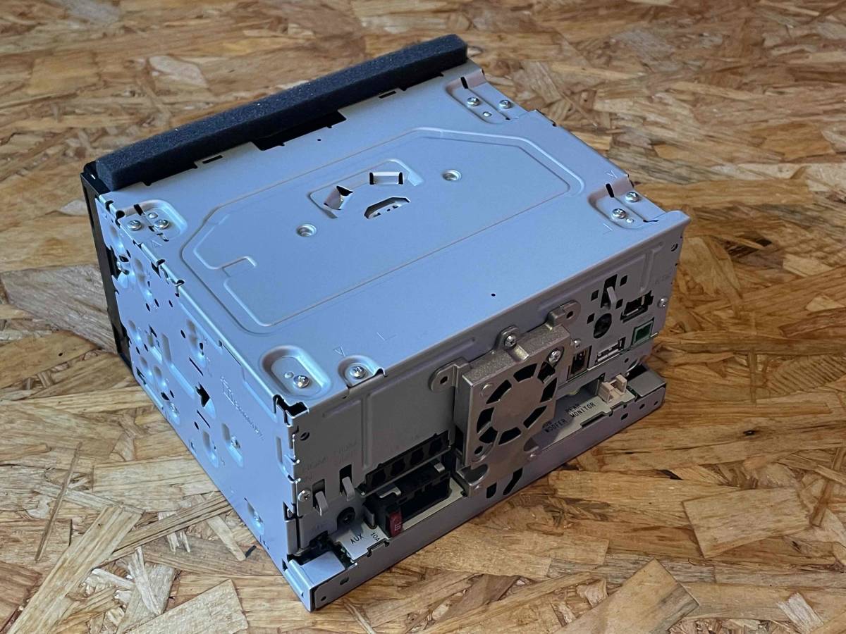 ☆100円スタート カロッツェリア 楽ナビ AVIC-RZ711 フルセグ 地図 