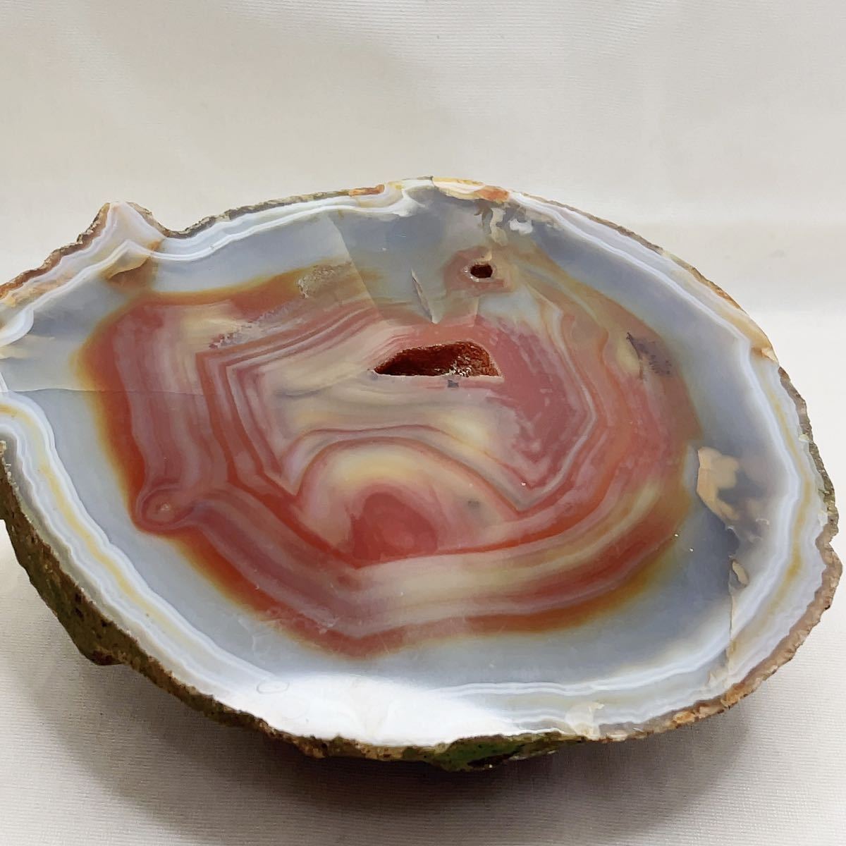 レッド系 瑪瑙 メノウ アゲート 天然石 鑑賞石 鉱物 パワーストーン 約1785g 14cm×17cm×厚さ6.5cm B1127_3