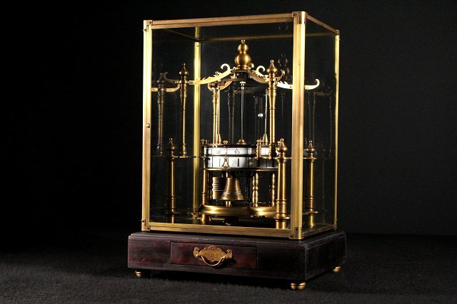 ゼンマイ式 ボール置時計 完動品 皇帝 EN フランス製のゼンマイ式振子