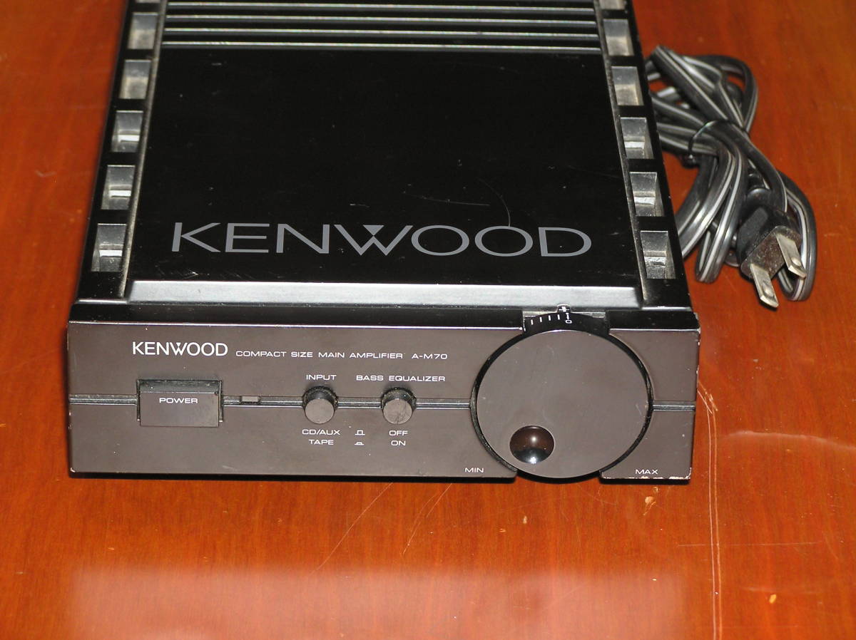 A-M70 KENWOOD メインアンプ ケンウッド コンパクトサイズ KA1035 中古