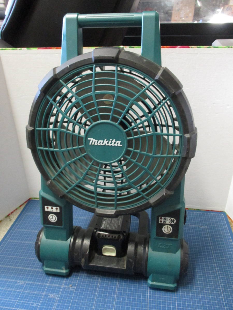 Makita/マキタ 充電式ファン CF201D、バッテリ BL1430 2点まとめて