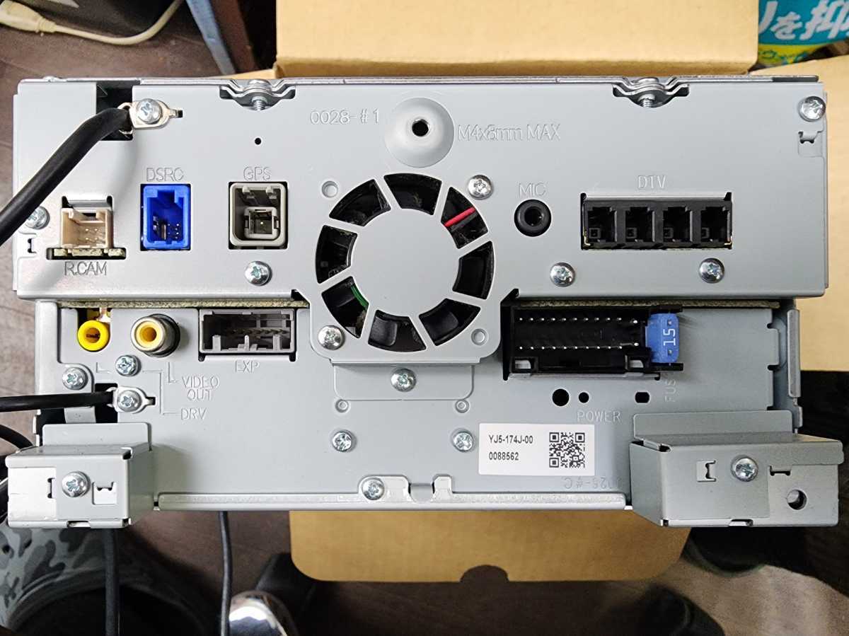 NMZK-W68D ダイハツ純正 ケンウッド 0 純正カーナビ 08545-K9119