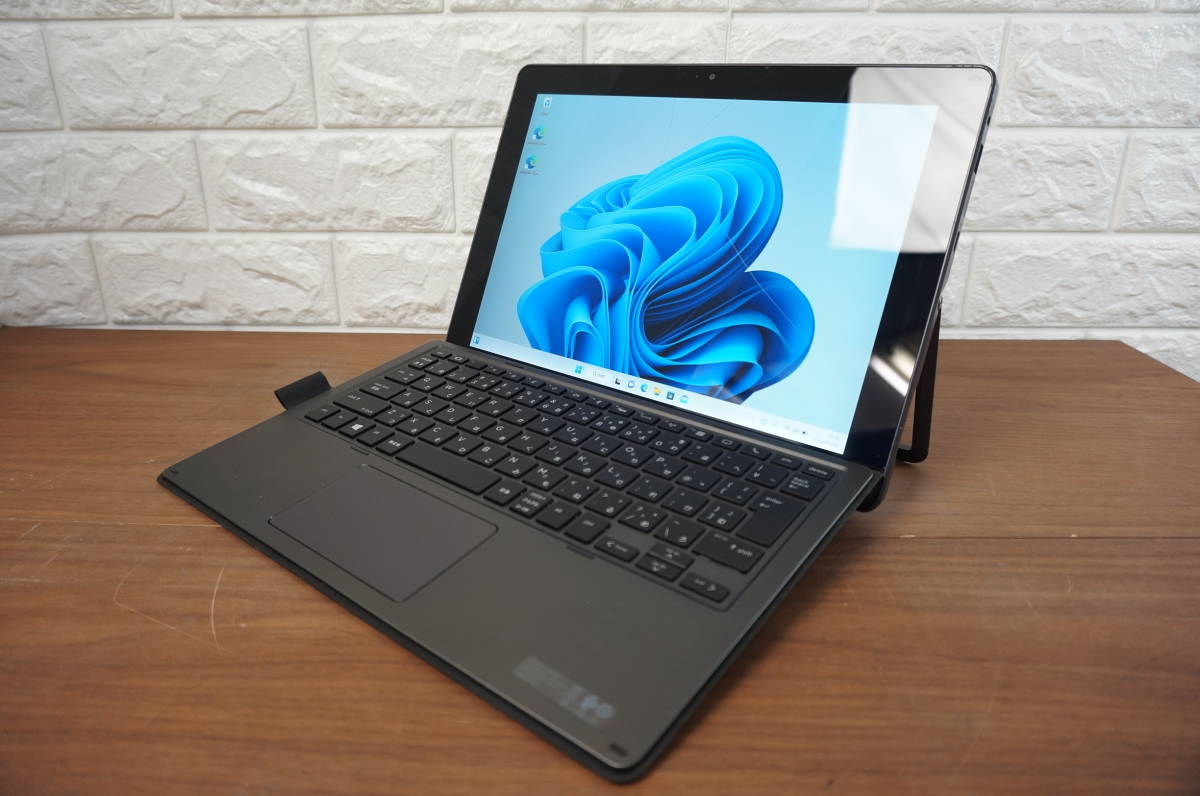 HP Pro x2 612 G2 《 第7世代 Core m3-7Y30 1.00GHz / 4GB / SSD 128GB / カメラ /Wi-Fi / Windows 11 》 12型 2in1タブレット PC [15097