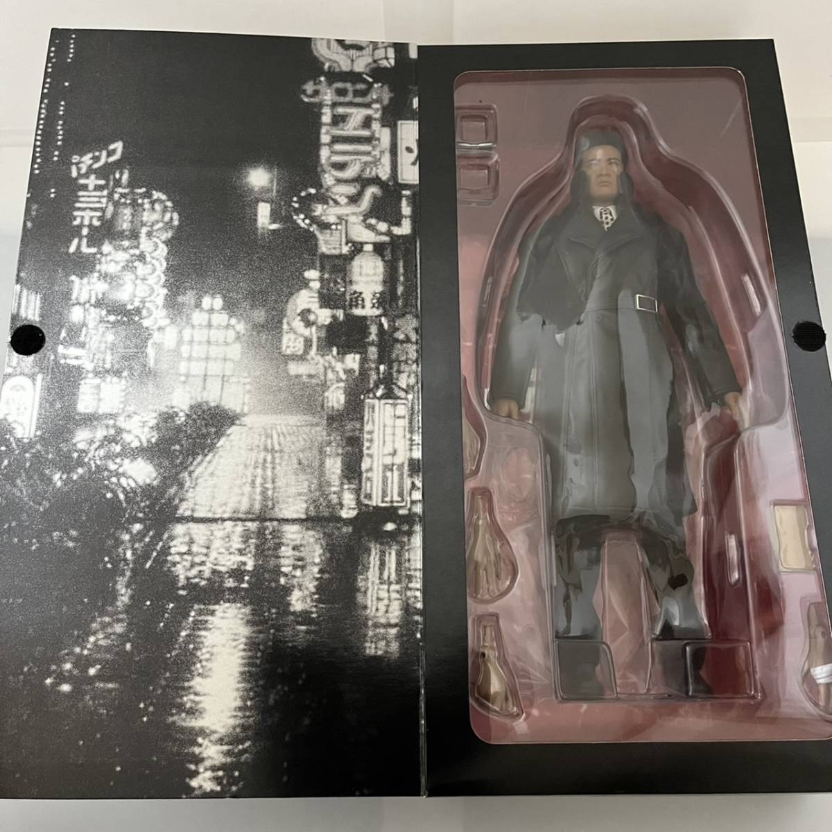 メディコムトイ RAH 佐藤浩史 松田優作 ブラックレイン メディコム 