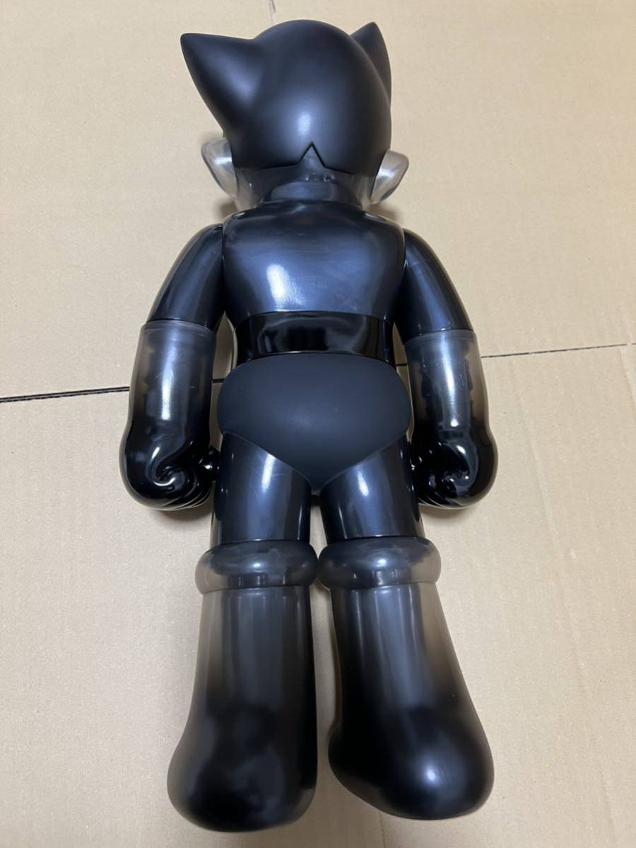SECRETBASE BIG SCALE ASTRO BOY 鉄腕アトム X-RAY カラーver
