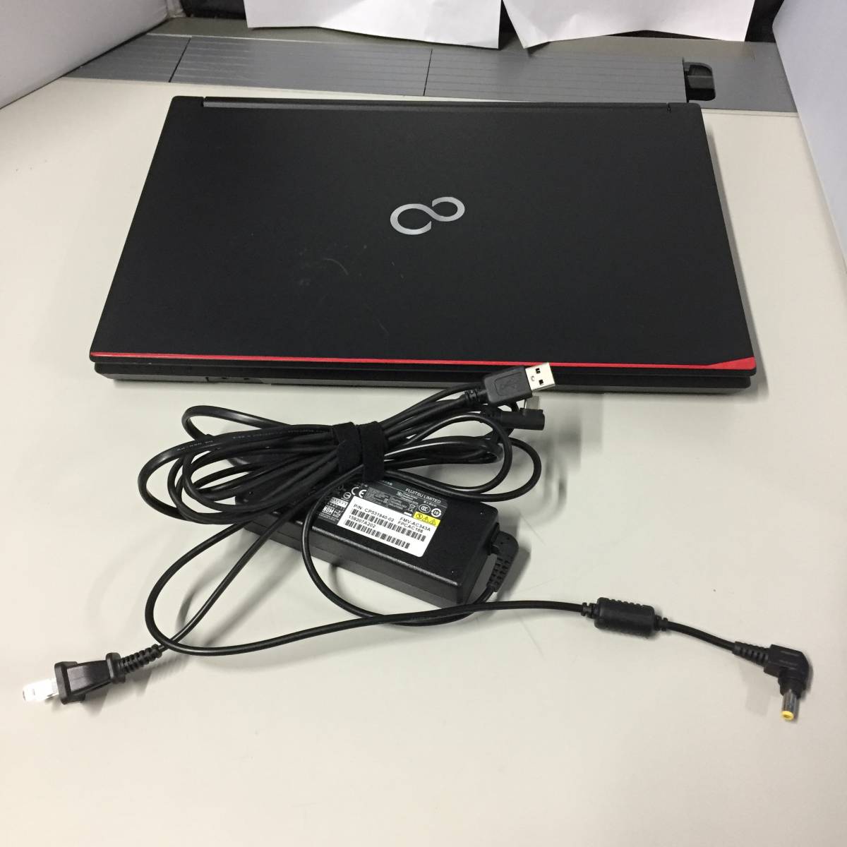ノートPC FUJITSU LIFEBOOK A744/K win11HOME 4GB