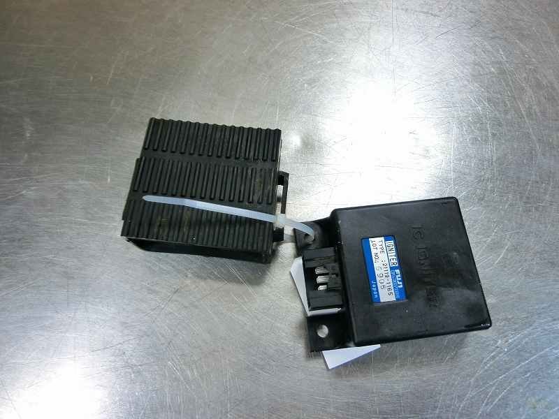 GPZ1000RX イグナイター CDI、ECU☆ZXT00A イグナイター GPZ1000RX CDI unit control ECU)の通販