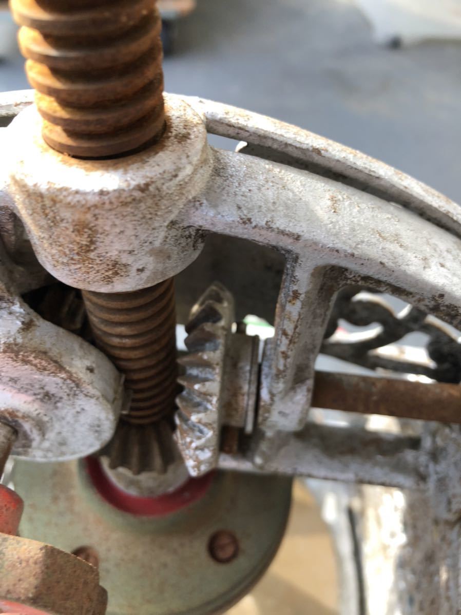 KIRI 手動式 かき氷機 氷削機 昭和レトロ 古い手回しかき氷機 氷削機